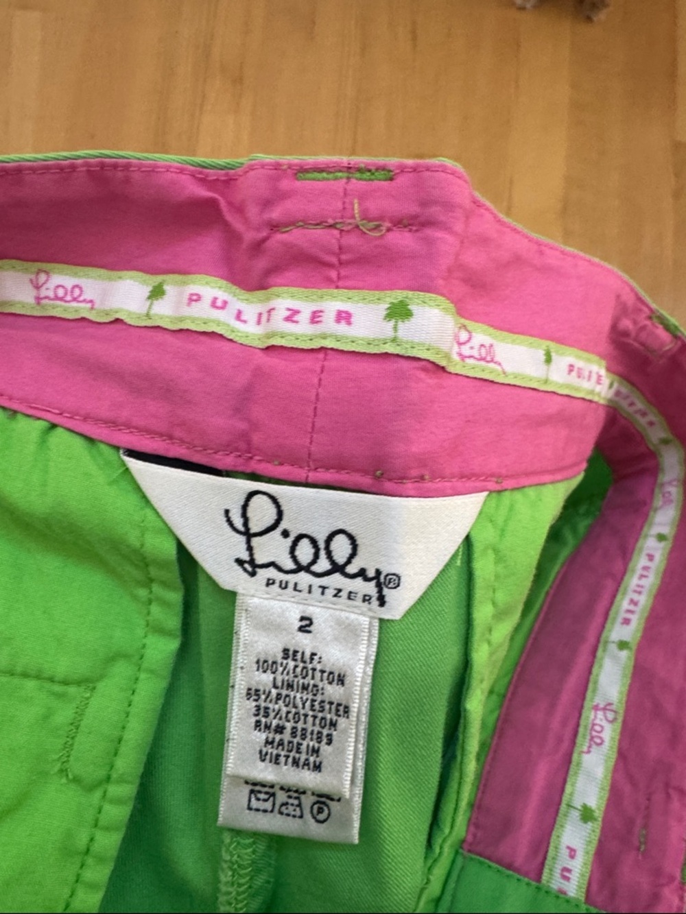 Lilly Pulitzer Size 2 Capri